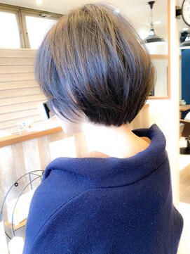 アグ ヘアー リル 志木東口店(Agu hair lilou) 《Agu hair 妹尾》大人かわいい小顔丸みショートボブ