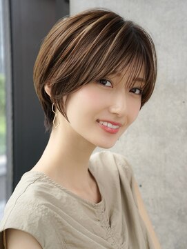 エインアンリー 表参道(AIN.ANLY.) 前髪あり大人ショート20代30代40代【AIN.表参道】川原大地