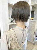 福山市美容室Caary ぱつんぱつんとミニボブ カーキアッシュ