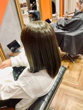 サブライム(Sublime) オリーブベージュ