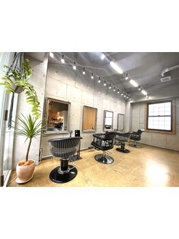 【三宮駅徒歩5分】経験豊富なStylistが在籍するサロン《MONO KOBE》オシャレ空間でゆったりとした時間を。