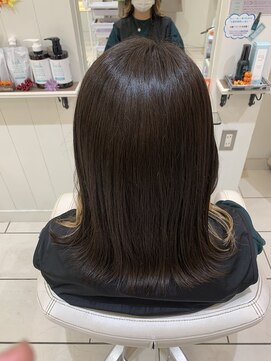 エクリフルール(equri fleur) 【目黒】ナチュラルグレージュ/イヤリングカラー/ブリーチなし