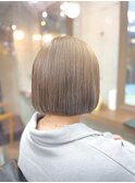 ミルクティーベージュ