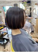 ショートボブ