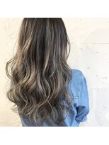 カルラ(Karra) アッシュブラウン