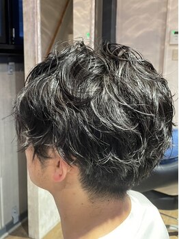 カジュアル～ツイストスパイラルまであなたに合わせたスタイルをご提案◆ON・OFF決まるデザインはお任せ！