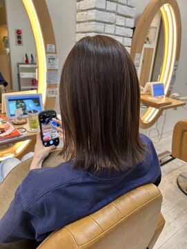 アドラーブル けやき通り店(adorable) 大人美人顔周りレイヤーぱっつん前髪ワイドバンク小顔