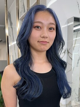 エトワール(ETOILE) 神戸三ノ宮ネイビーブルーブリーチハイトーンロング