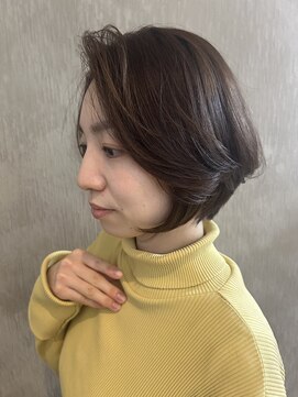 ロビンソン(Robinson) レイヤーボブスタイル/ひし形ショートボブ/color/amaranth