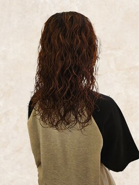 ヘアーサロン ティアレ(hair salon Tiare) ココアブラウン大人可愛い束感ラフウェーブニュアンスパーマ