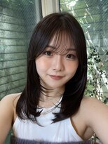 大人かわいい顔まわりレイヤーミディアムレイヤーまろベージュ