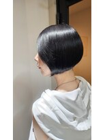 エミー(aimee) 美フォルム大人ボブ