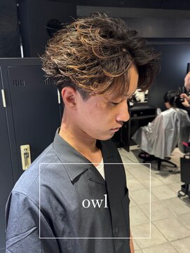 アウル 心斎橋(owl) フェザーパーマ/フェザーショート/センターパート/メンズパーマ