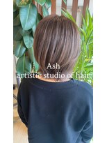 アッシュ アーティスティック スタジオ オブ ヘア(Ash artistic studio of hair) ミディアムレイヤー