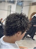 渋谷スパイキーパーマスパイキーショートパーマ刈り上げショート