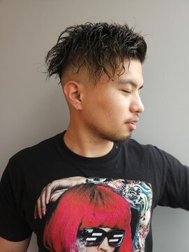 イズ(iss) ハードツイストスパイラルパーマ