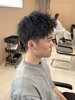 ジジ インターパーク 宇都宮(Gigi) アップバングショート/スパイキーショート