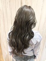 ロア バイ アヴァンス 天王寺店(Lowa by avance.)&nbsp;オリーブグレージュ×透明感カラー