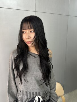 レア(Le’a) 黒髪ロングレイヤー◎