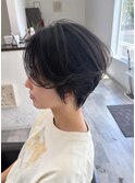 ショートボブ