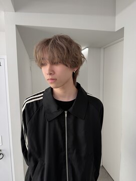 イロウ 山口どうもん店(IROW) ブリーチありミルクティーグレージュ
