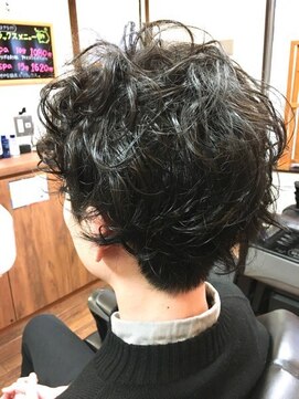 ヘアーボックス メリー(Hair box Merry) マッシュツイストパーマ