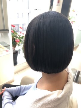ヘアーメイク クルミネ(Hair Make CULMINE) オージュアトリートメントでツヤ、重めボブ！