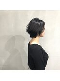 くびれショートボブ