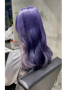 ローリー(Rowlly) "purpleとwhite purple"