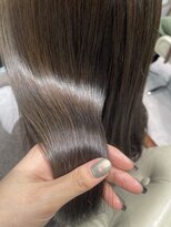 フォンド 津田沼(fond.)&nbsp;艶髪ヘア × オリーブベージュ