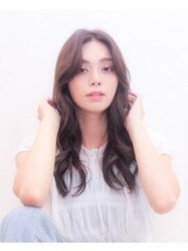 エルピス(elpis) イメチェンヘアスタ イル フェミニンロング　似合わせカット