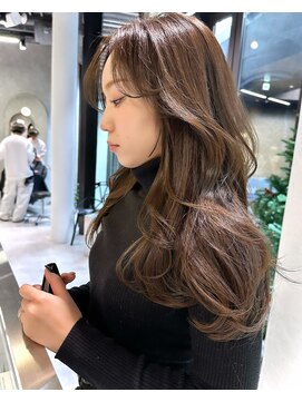 シティ(CITY) 韓国風レイヤー レイヤーカット 顔まわりレイヤー 井坂