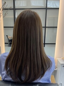 クイーンズ(Queens) 透明感カラー＋縮毛矯正　宇都宮