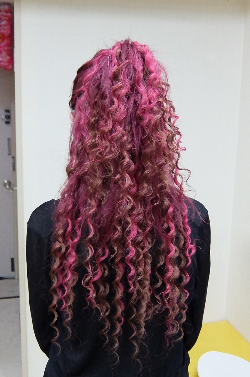 ワインレッドスパイラルエクステスタイル♪：L213178248｜エクステ専門