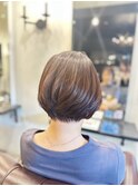 前下りショートボブ