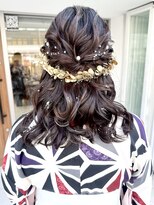 インビテーション(invitation)&nbsp;卒業式・袴・ハーフアップ・金箔・ヘアセット