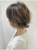 ゆるふわ無造作ヘア　くびれショート