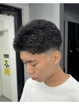 アクロ(ACRO) 広島メンズ/短髪/ショートニュアンス/毛流れ