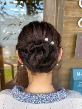 ヘアーメイクアップ ジーノ(hair&makeup gino) ふんわりシニヨン