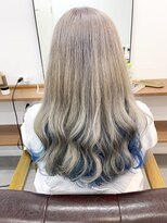 ランプ(Lamp) 白髪ぼかしにも◎バレイヤージュカラー ビフォアー&アフター