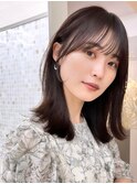 外ハネ/ミディアムヘア/小顔前髪/レイヤー/おくれ毛/シースルー
