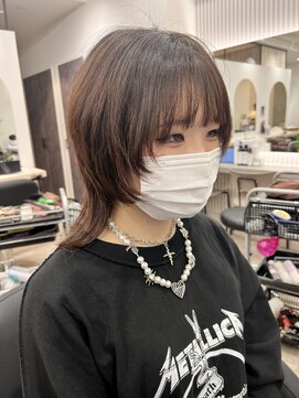 アルメリア 池袋(Arumeria) ウルフレイヤーケアブリーチレイヤーカット