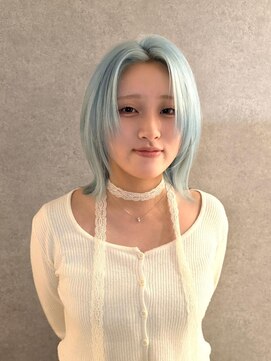 ノブレス(NOBLESSE) ペールブルー×レイヤーボブ