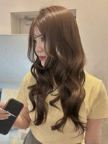 スティル カラン(STILL calin) 韓国ヘアロングレイヤーカットミルクティーベージュ前髪カット