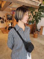 スタンド(STAND) 根元が伸びても気にならないブリーチ