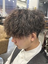 キングオブヘア バイ ノイズ 梅田茶屋町店(KING of hair by NOISM) 波巻きツイストスパイラルパーママッシュカラーツーブロック