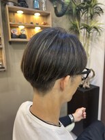 バウハウスヘア(bauhaus hair)&nbsp;白髪ぼかしメッシュ