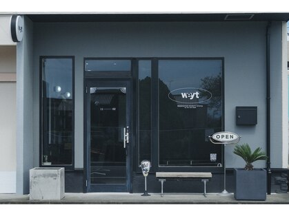 ウェイト(WEYT)の写真