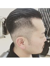 メンズヘアー スプレンド フェード
