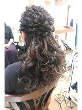 ロカット サロン(Roquat Salon) ロングふわハーフアップアレンジ【ヘアアレンジ 立川/立川南】